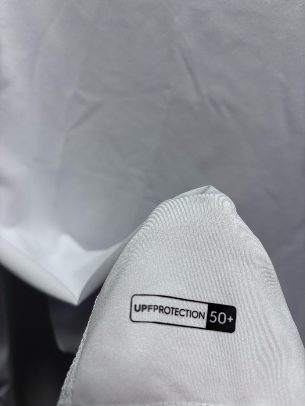 Quiksilver White Rash Guard - Picture 4 of 5